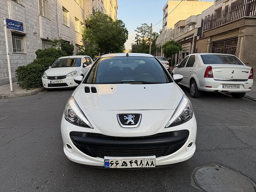 پژو، 207