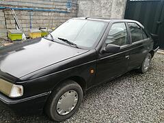 پژو، 405