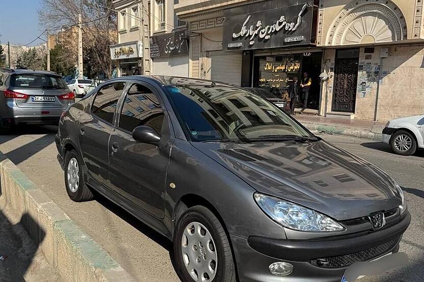 پژو، 206 SD