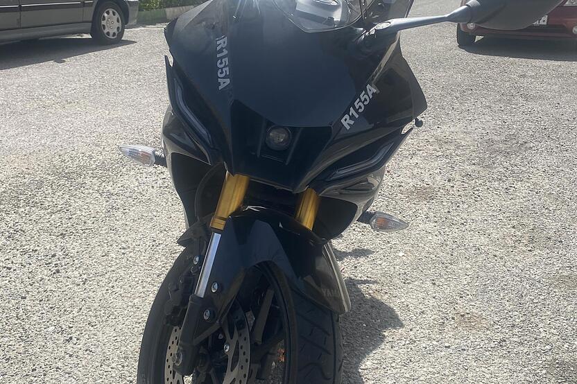 یاماها، YZF R15
