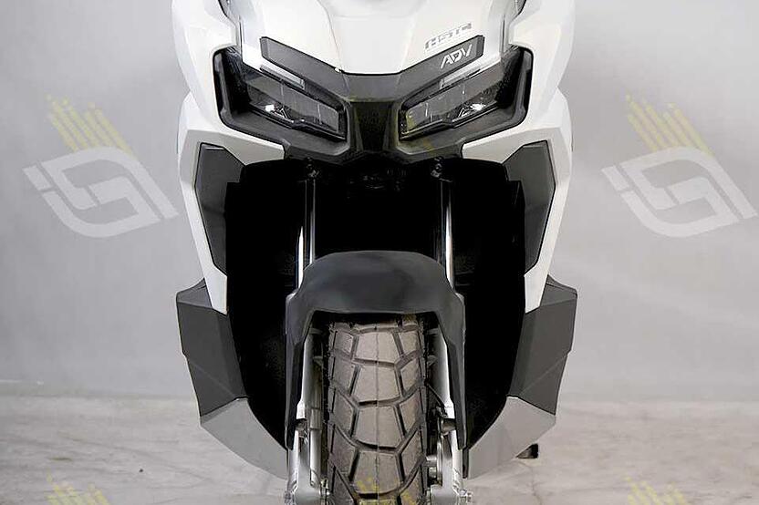 هوندا، ADV 160