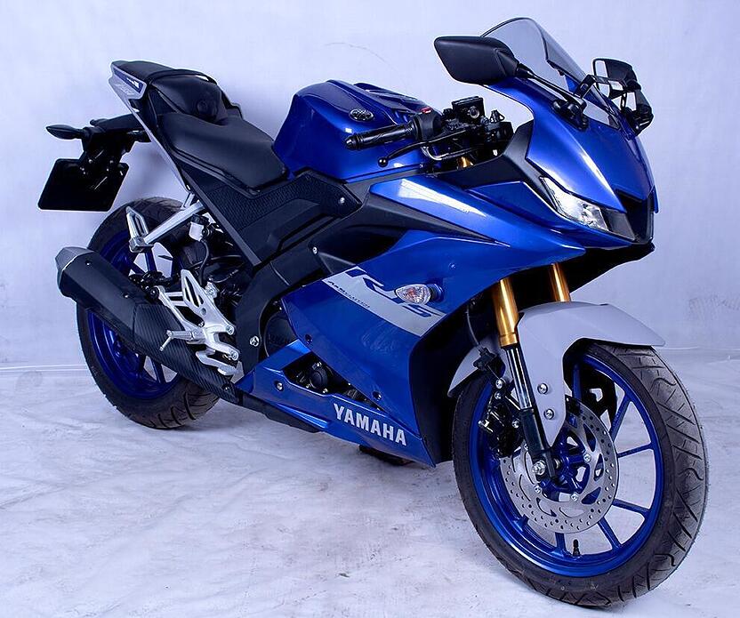 یاماها، YZF R15