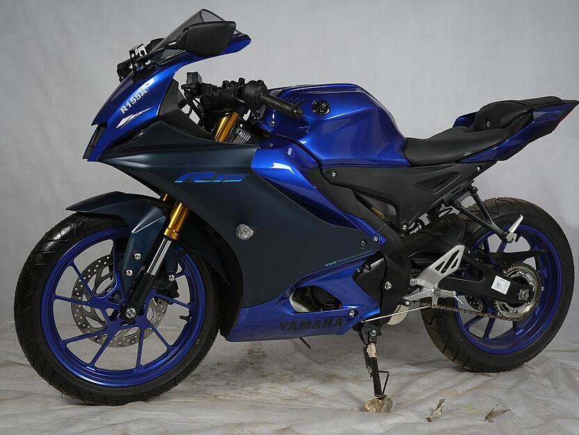 یاماها، YZF R15