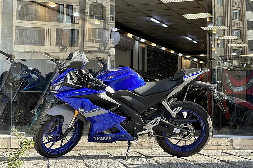 یاماها، YZF R15