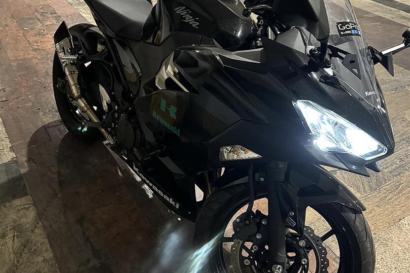 کاوازاکی، نینجا ZX-25R