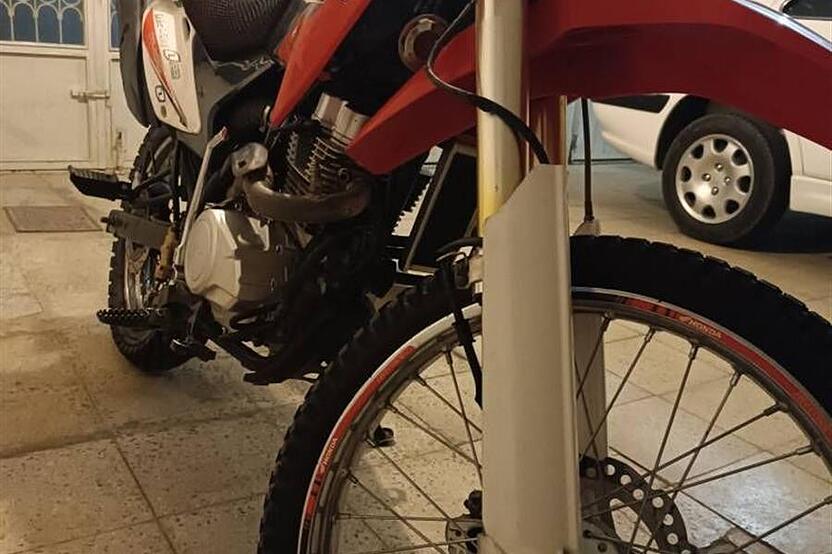 متین خودرو، CRF 200