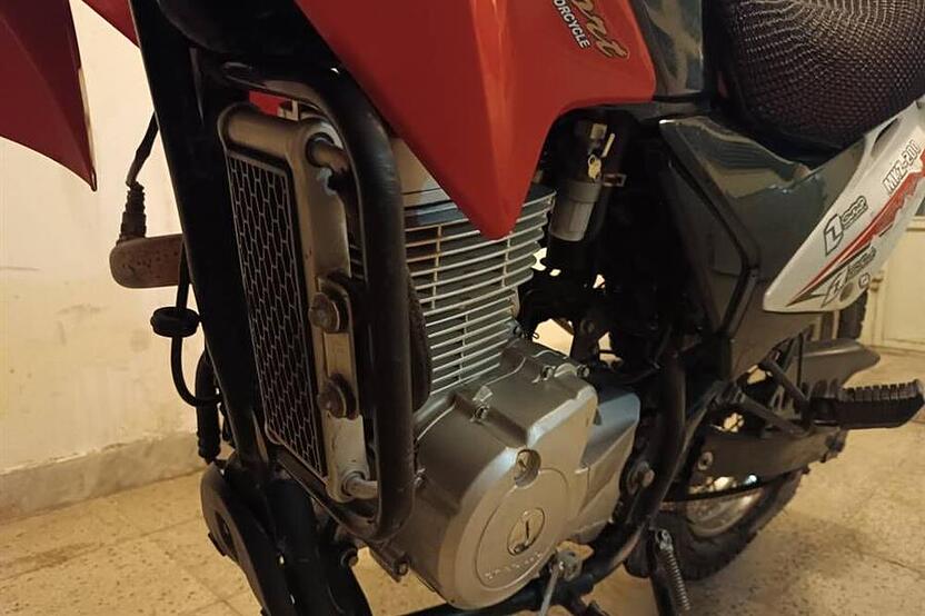 متین خودرو، CRF 200