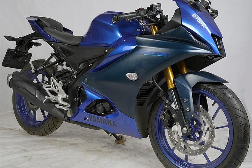 یاماها، YZF R15