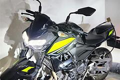 کاوازاکی، Z250