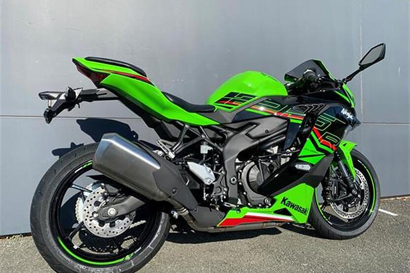 کاوازاکی، نینجا ZX-25R