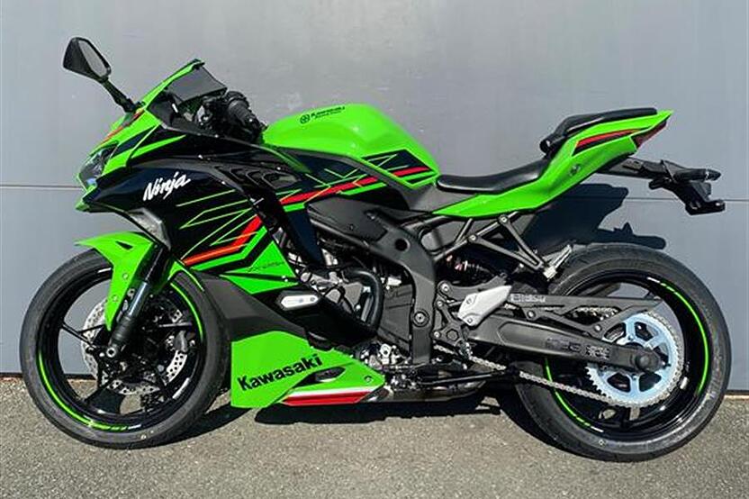 کاوازاکی، نینجا ZX-25R