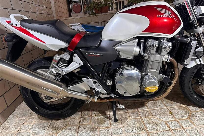 هوندا، CB 1300